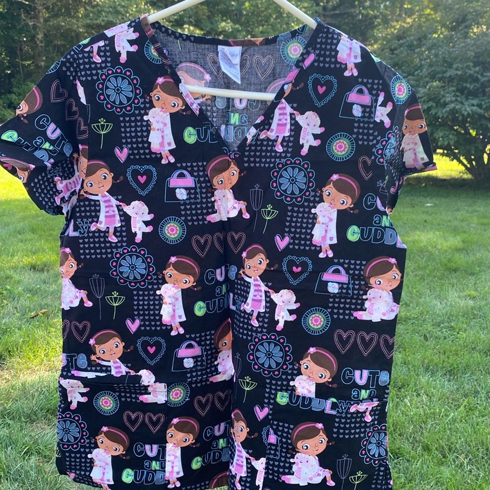 Medium Disney Scrub Top
